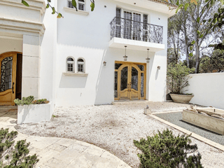 Espectacular Casa  en venta area de cayala, zona 16 - Image 24