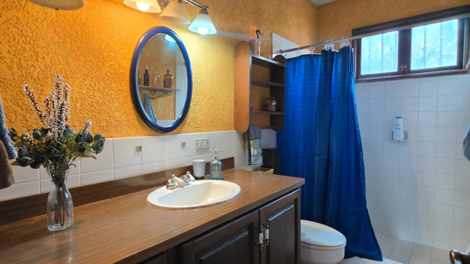 Amplia Residencia en Venta en San Lazaro Z.15 Guatemala - Miniatura 13