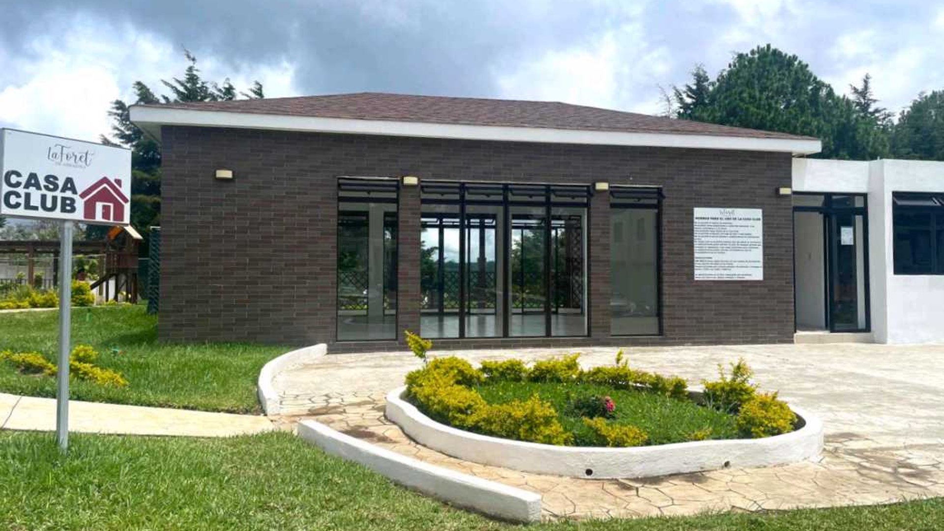 CASA EN VENTA / ALQUILER ???? Condominio La Foret de Arrazola, Fraijanes - Miniatura 14