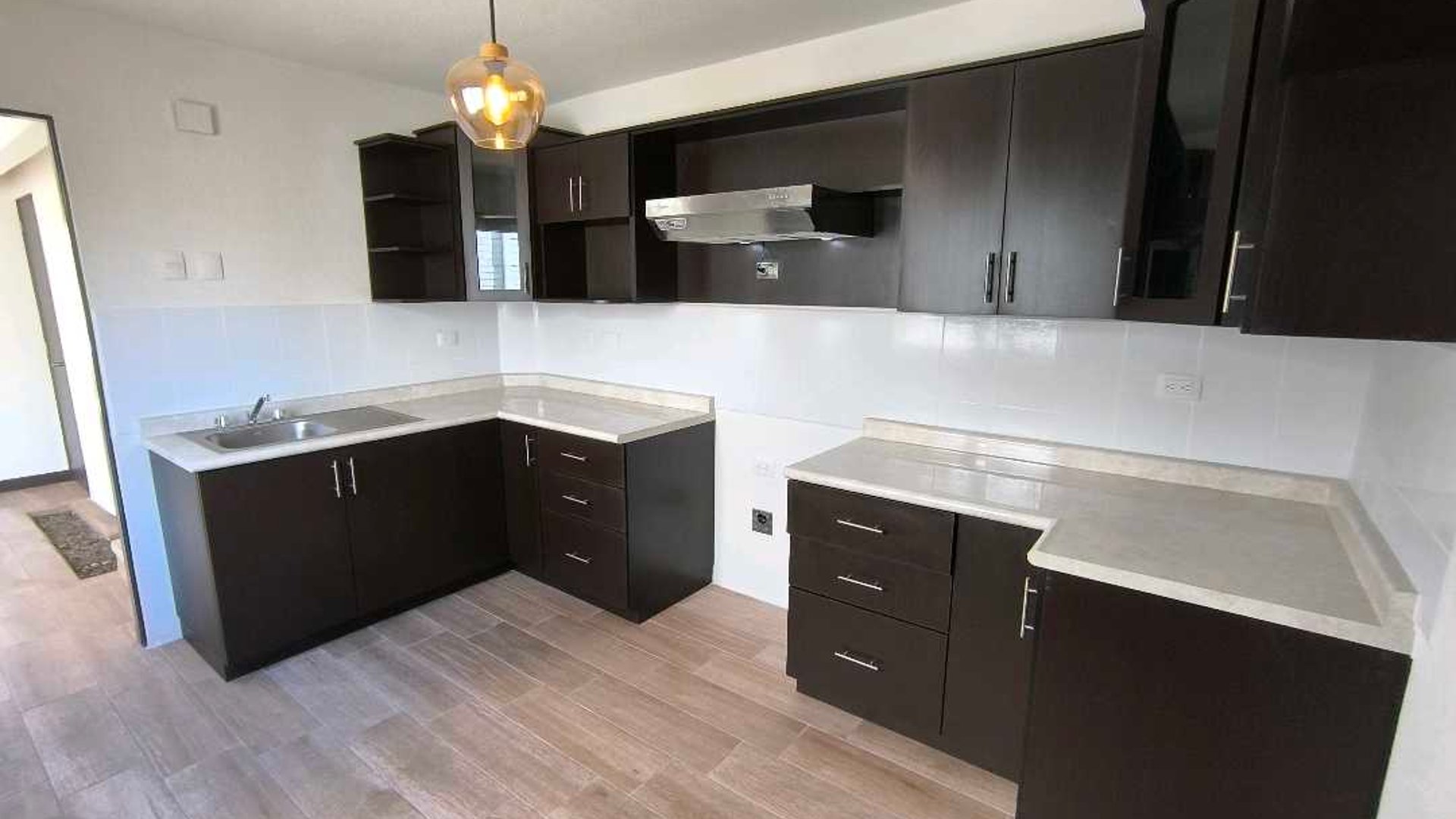 ALQUILO CASA PARA ESTRENAR EN CONDADO FLORENZA SAN JOSE PINULA - Miniatura 7