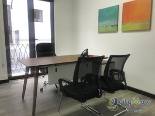Oficina en renta ubicadas en zona 16 - 4