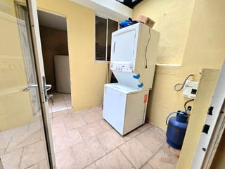 CASA EN RENTA Y VENTA EN CASCADAS DE VH IV, ZONA 16, 4 HABITACIÓNES‼️ - 4