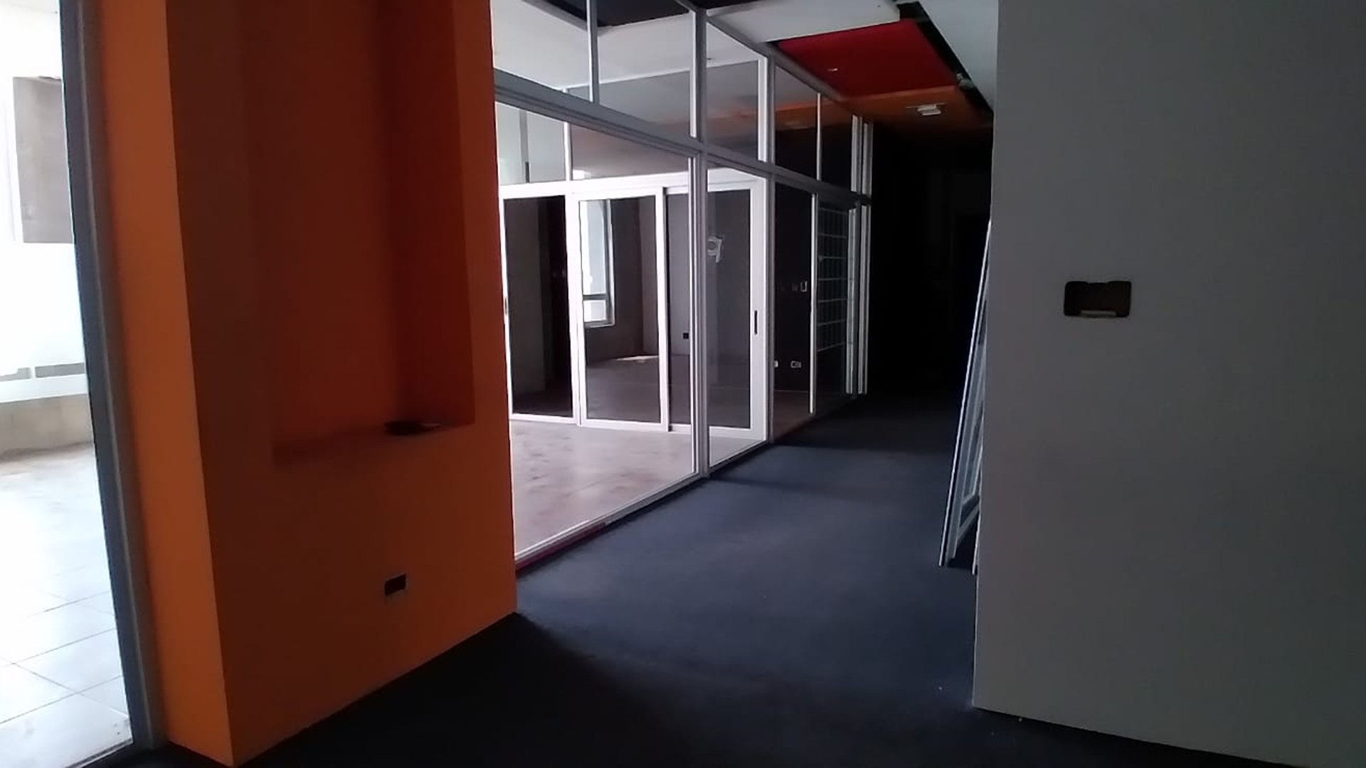 Oficina en venta, Centro Empresarial Los Proceres.