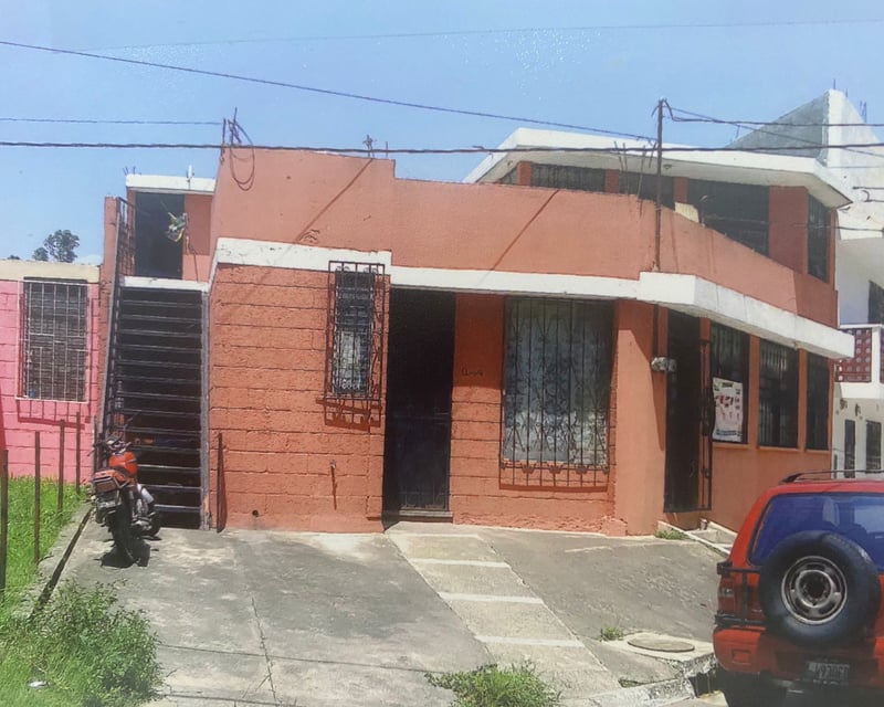 Casa en Venta con 2 Apartamento en  San Miguel Petapa