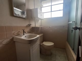 Vendo Preciosa Casa de 2 niveles en Z.2 Ciudad Nueva - Image 12