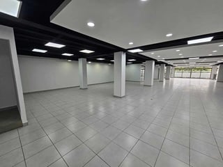 Edificio en renta 6a avenida, zona 4 - Image 13