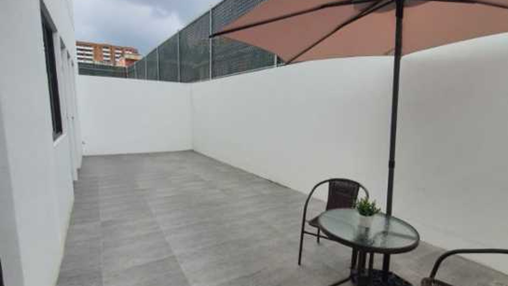 Venta moderno apartamento 2 habitaciones zona 14 AOKI - Miniatura 4