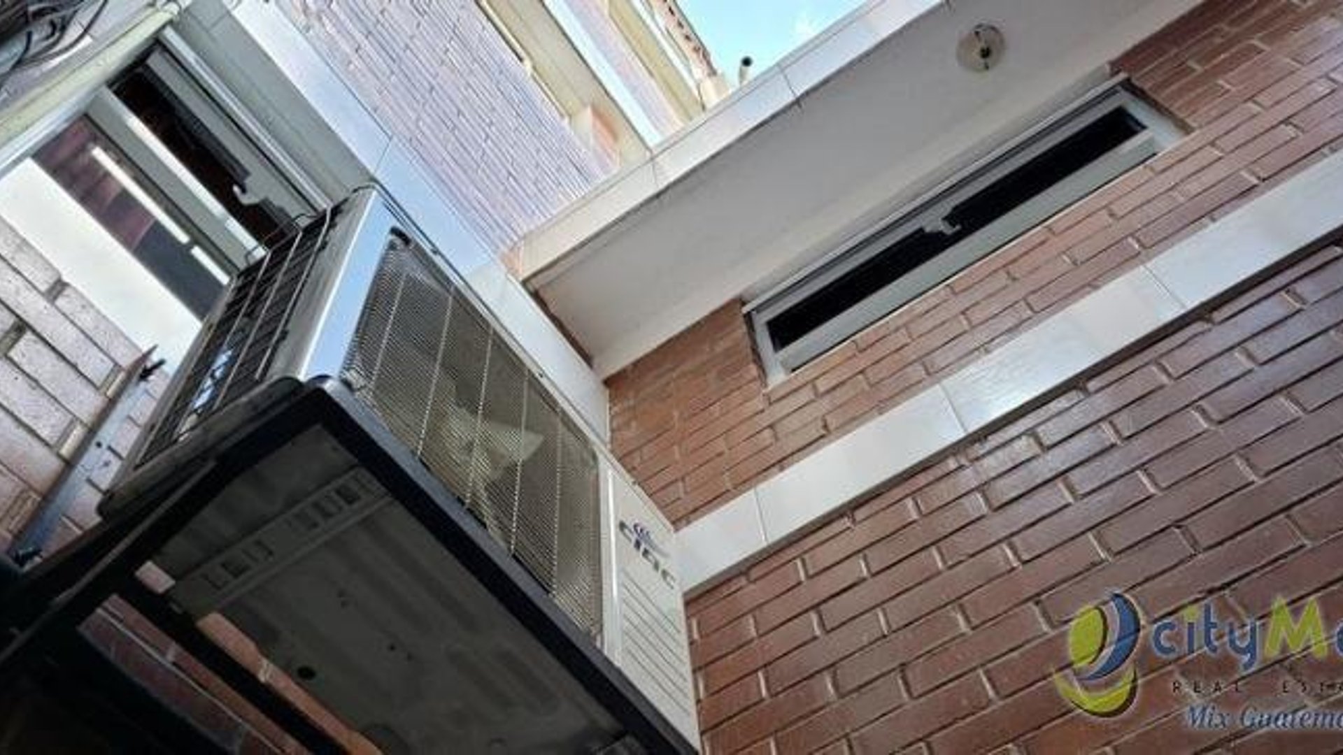 Edificio en Renta en Colonia El Rodeo Zona 7 - Miniatura 15