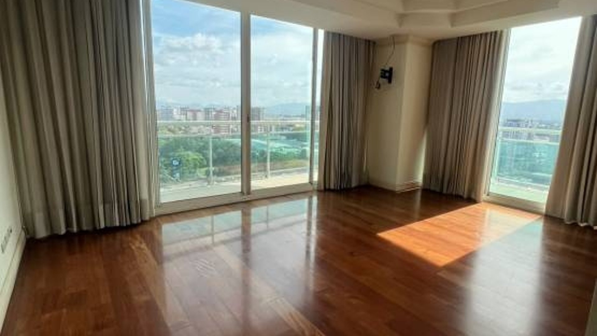 Apartamento en Renta, Zona 14 (R10457) - Image 1