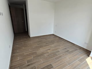 Apartamento en Venta en Zona 14 - Image 13