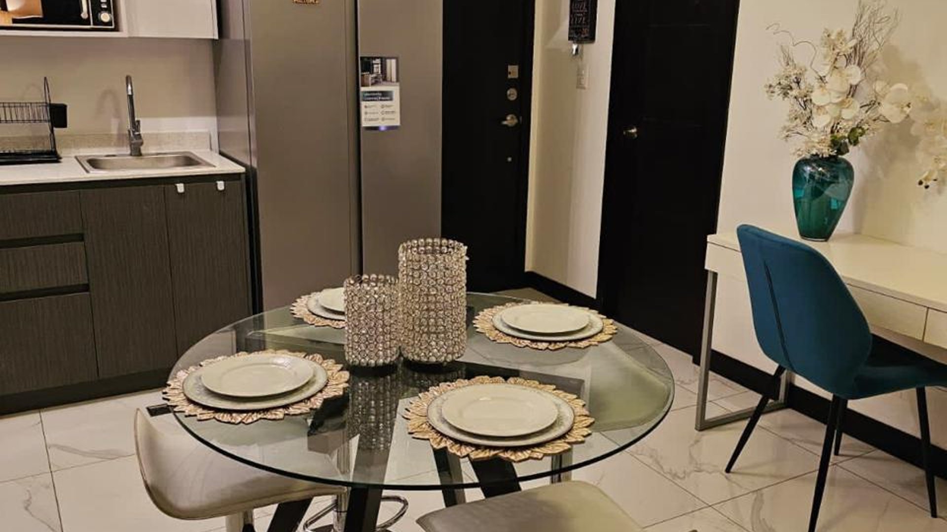 Apartamento en Edificio Fontainebleau | Zona 15 VH1 - Image 1