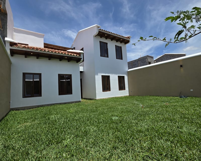 Casa en Condominio en Venta en San Miguel Dueñas Sacatepéquez