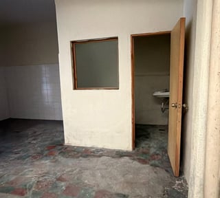 Casa para demoler en zona 6