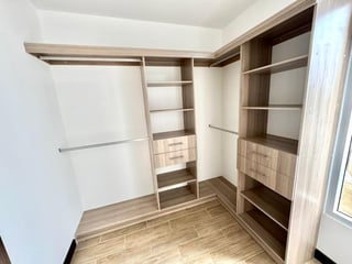 Linda casa en venta para estrenar en Bosques de Santa Elena. - 4