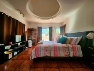 Hermosa casa de esquina en venta, castilla de Belen. - 2
