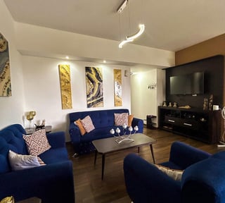 Apartamento en Zona 10 de 3 Dormitorio en Venta