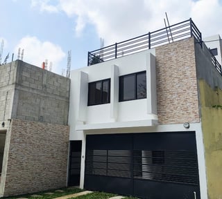 Vendo casa para Res. Los Ángeles Mixco