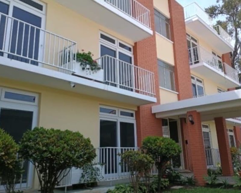 Alquiler apartamento 2 Dormitorios final Ave. Hincapié Z.13 Eliete (B)