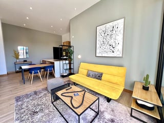 Apartamento Amueblado en Venta Edificio AOKI, zona 14 N7 - 2