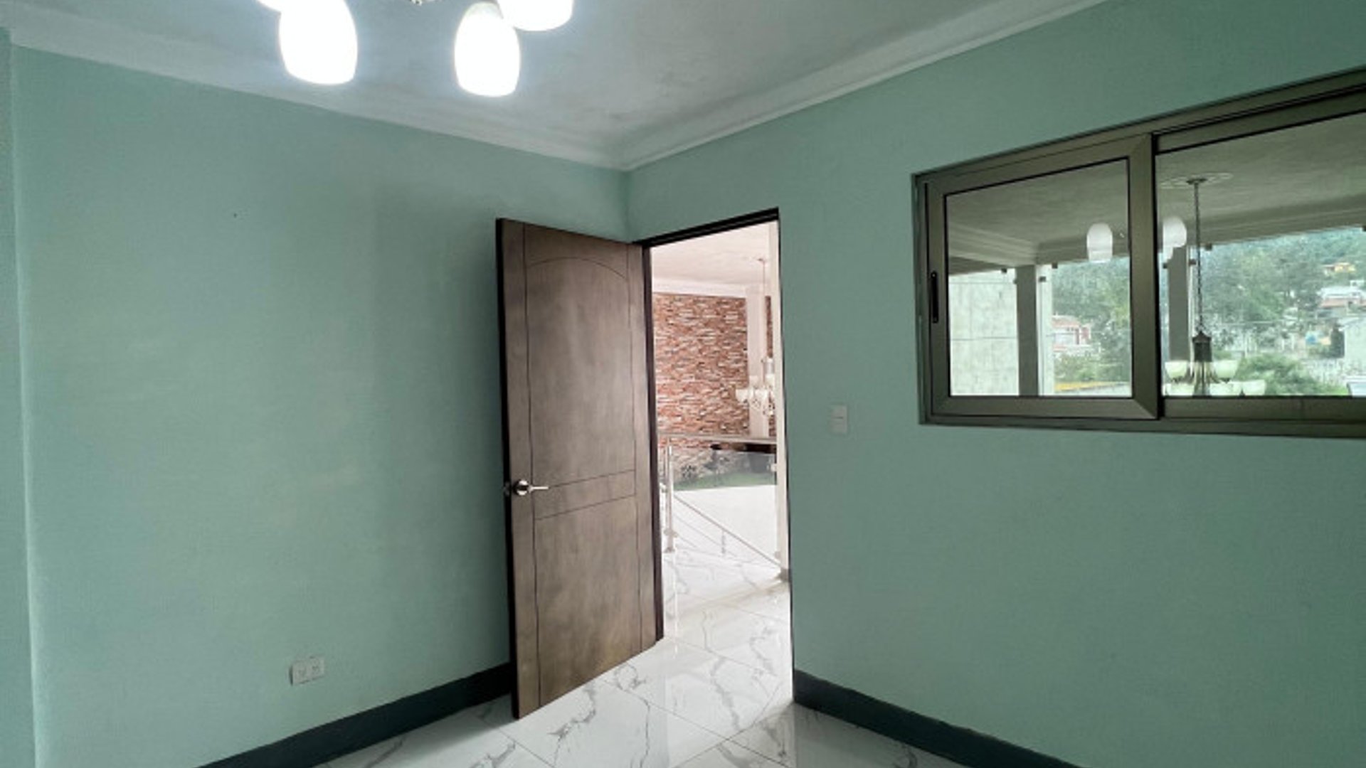 Hermosa Casa moderna en Venta a 10 minutos de Antigua - Miniatura 17