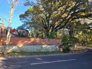 Terreno en venta en zona 16, Kanajuyú 2 - 4