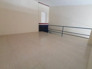 En Renta Local en Zona 10 con 81 m2 cercano a Pradera - 4