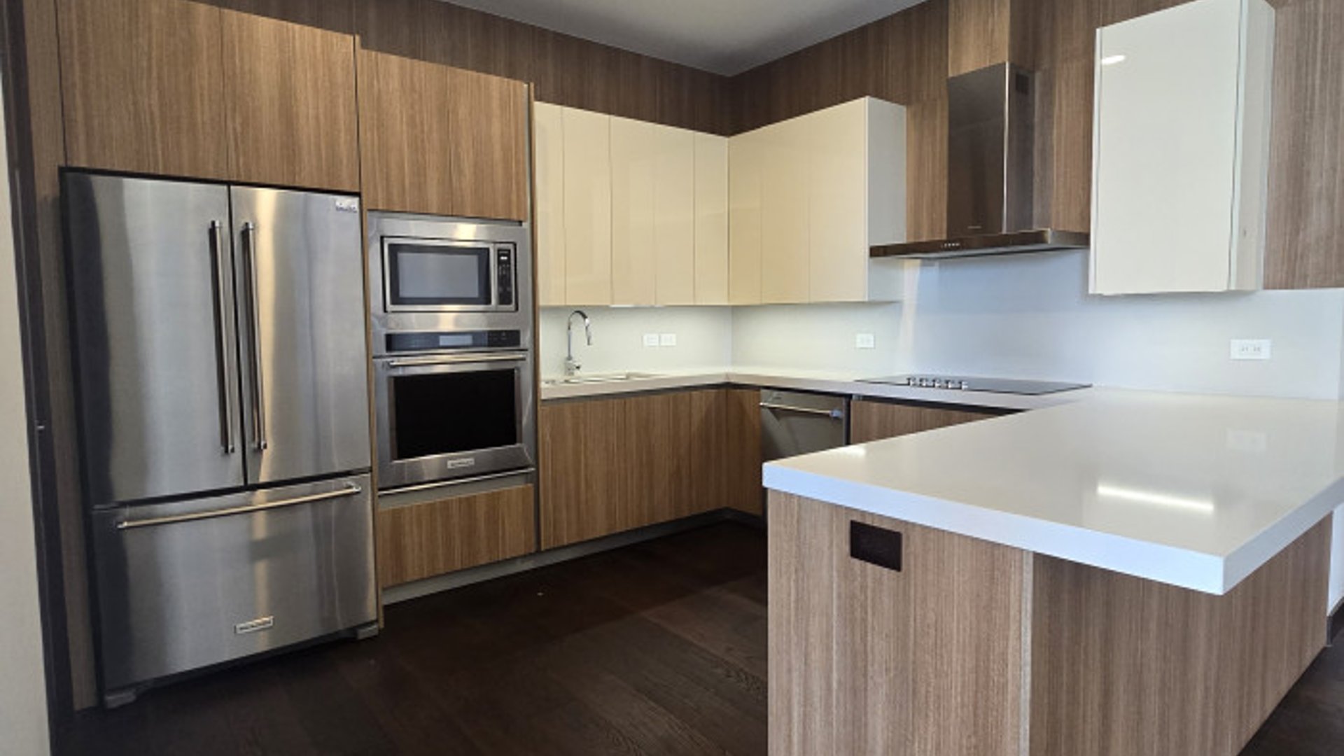 En renta - Venta exclusivo apartamento en la zona 14 - Miniatura 24