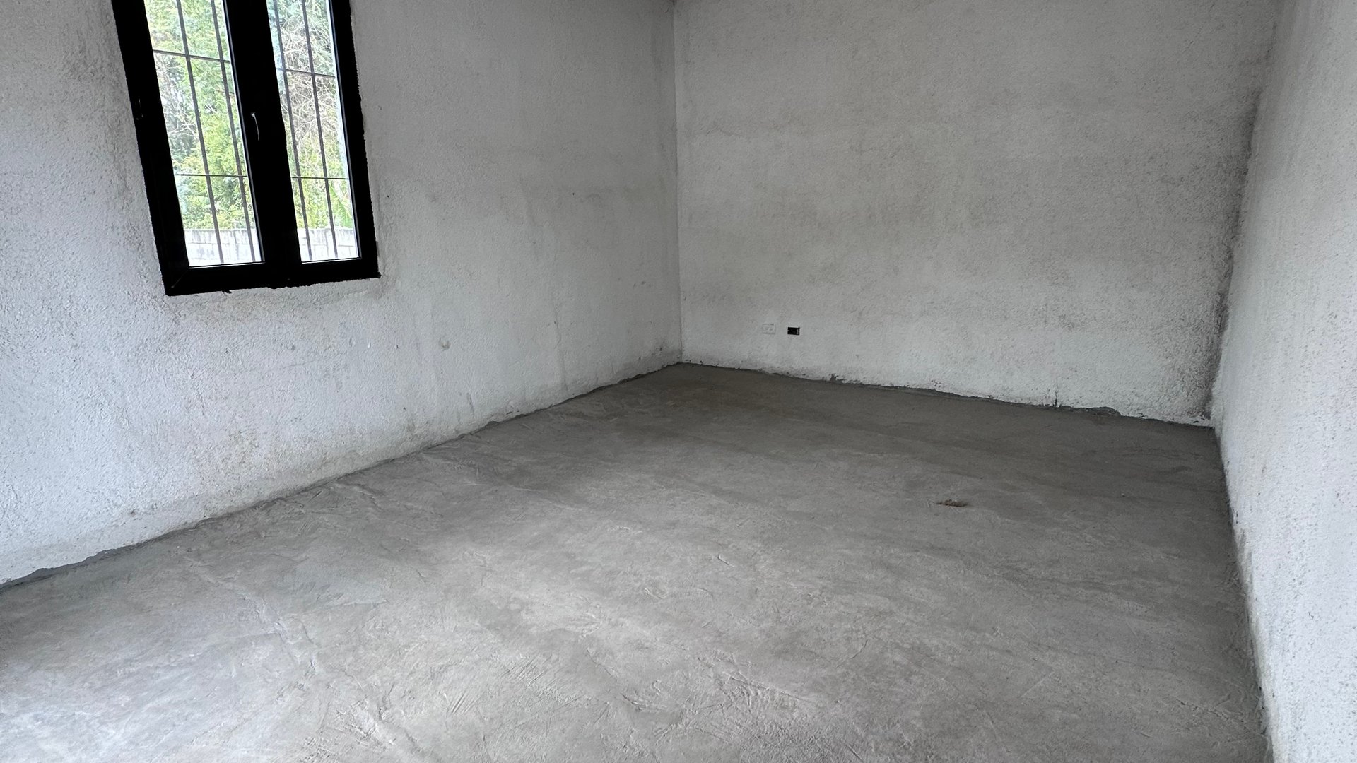 BODEGA CON SEGURIDAD EN RENTA CERCA DEL PANORAMA, ANTIGUA GUATEMALA - Miniatura 12
