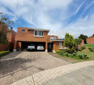 Casa en Venta Condominio Colinas de Castel Km. 20.5 Carretera a Fraijanes