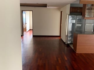 Apartamento en alquiler, Vista Real zona 14 - Image 5