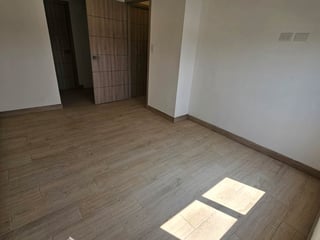APARTAMENTO EN RENTA EN ZONA 12 - Image 2