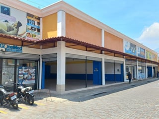 Local en Renta en Centro C. en San Jose Villa Nueva - Image 1