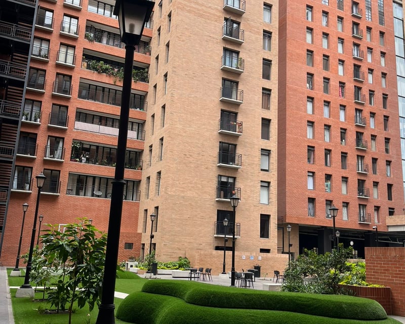 VENTA/RENTA APARTAMENTO CÉNTRICO 5 ZONA 5. APARTAMENTOS DE 3 HABITACIONES DISPONIBLES!