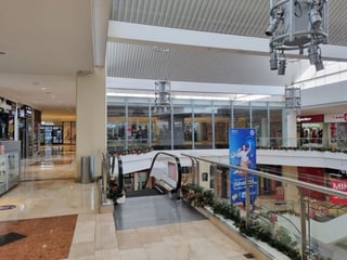 Local en Venta en Zona 10 La Pradera - 5