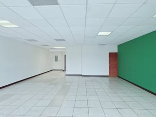 Oficina en Renta en Zona Pradera Zona 10 - 5