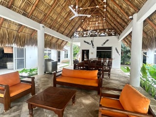 LAS OLAS SUR CASA EN RENTA - 2