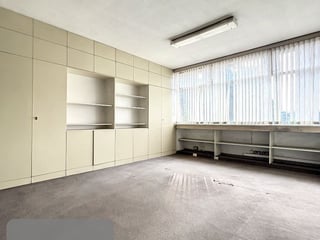 PLAZA MARÍTIMA / Oficina en Venta, zona 10 - 2