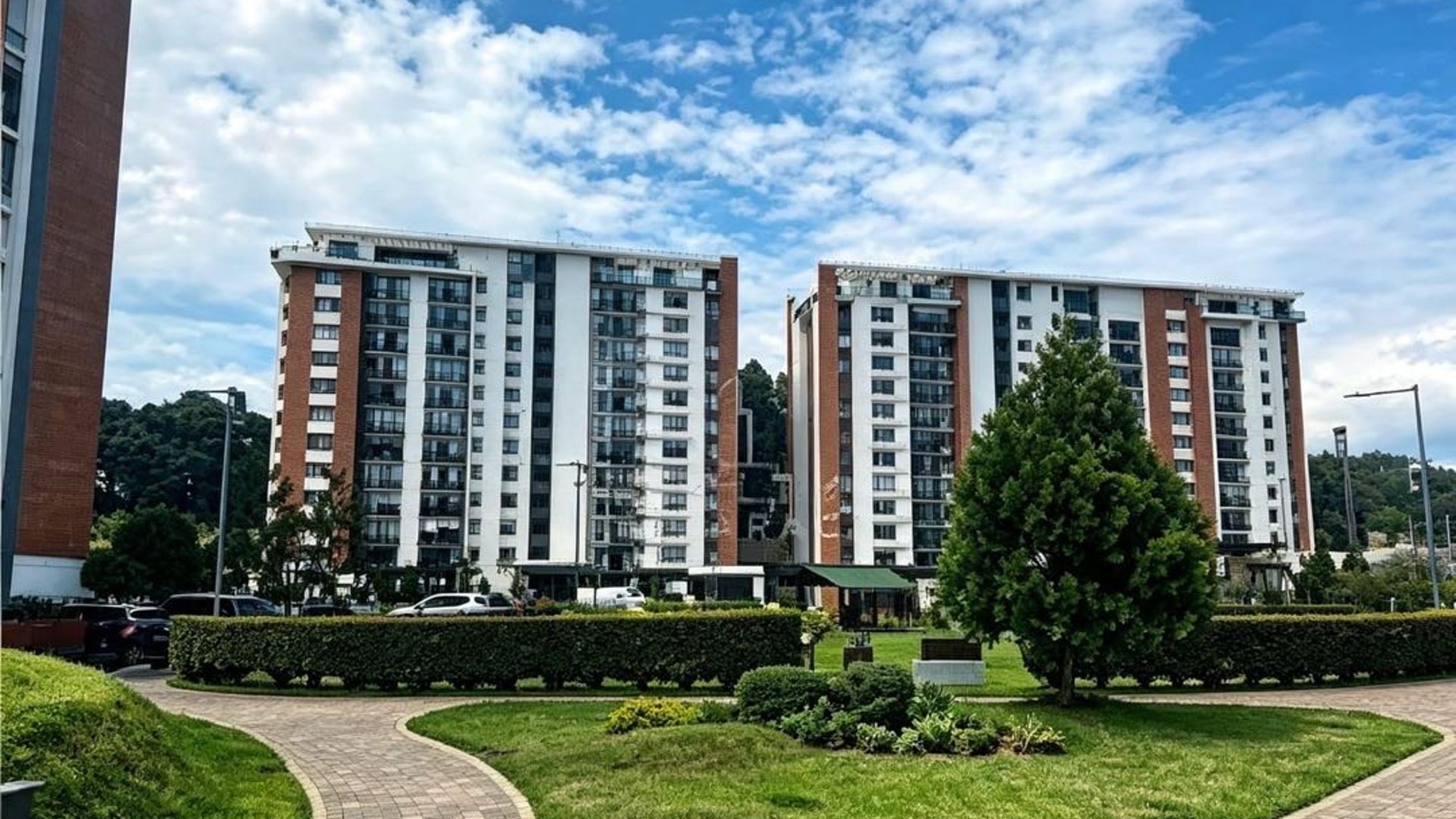 Alquiler apartamento nuevo 3 Dormitorios San Isidro 20/21 Zona 16 (B)