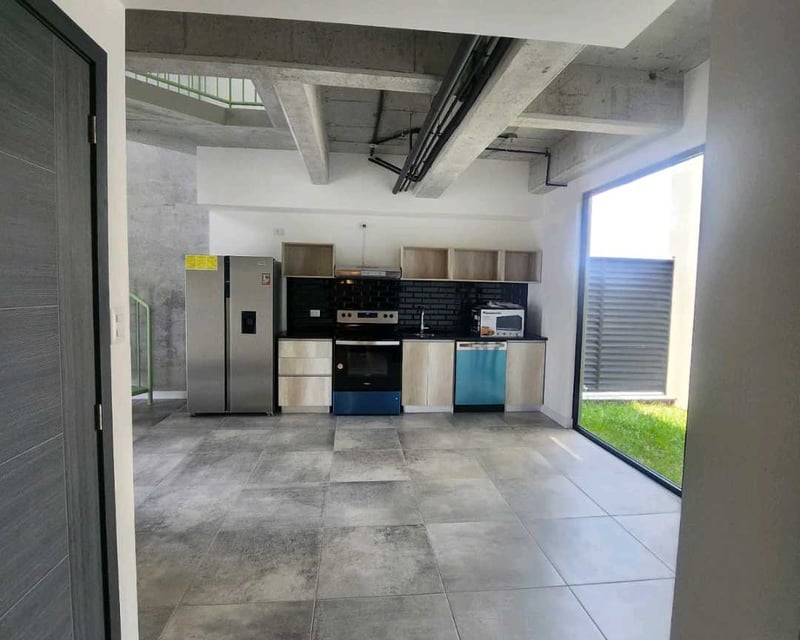 Vendo Lindo Apartamento en Edificio Silk z4