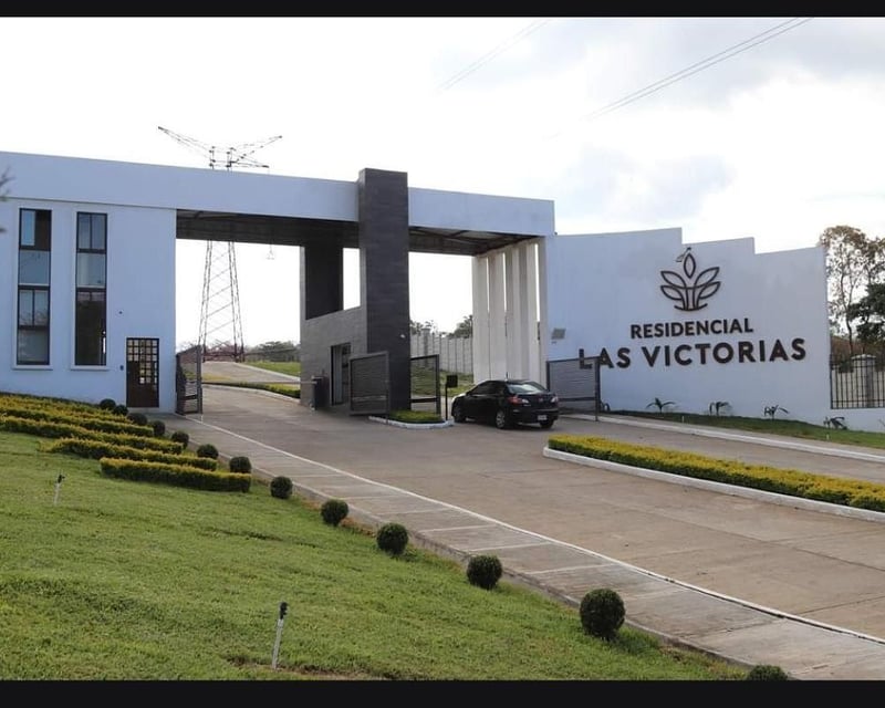 Casa  Nueva en Venta en Condominio Las Victorias‼️