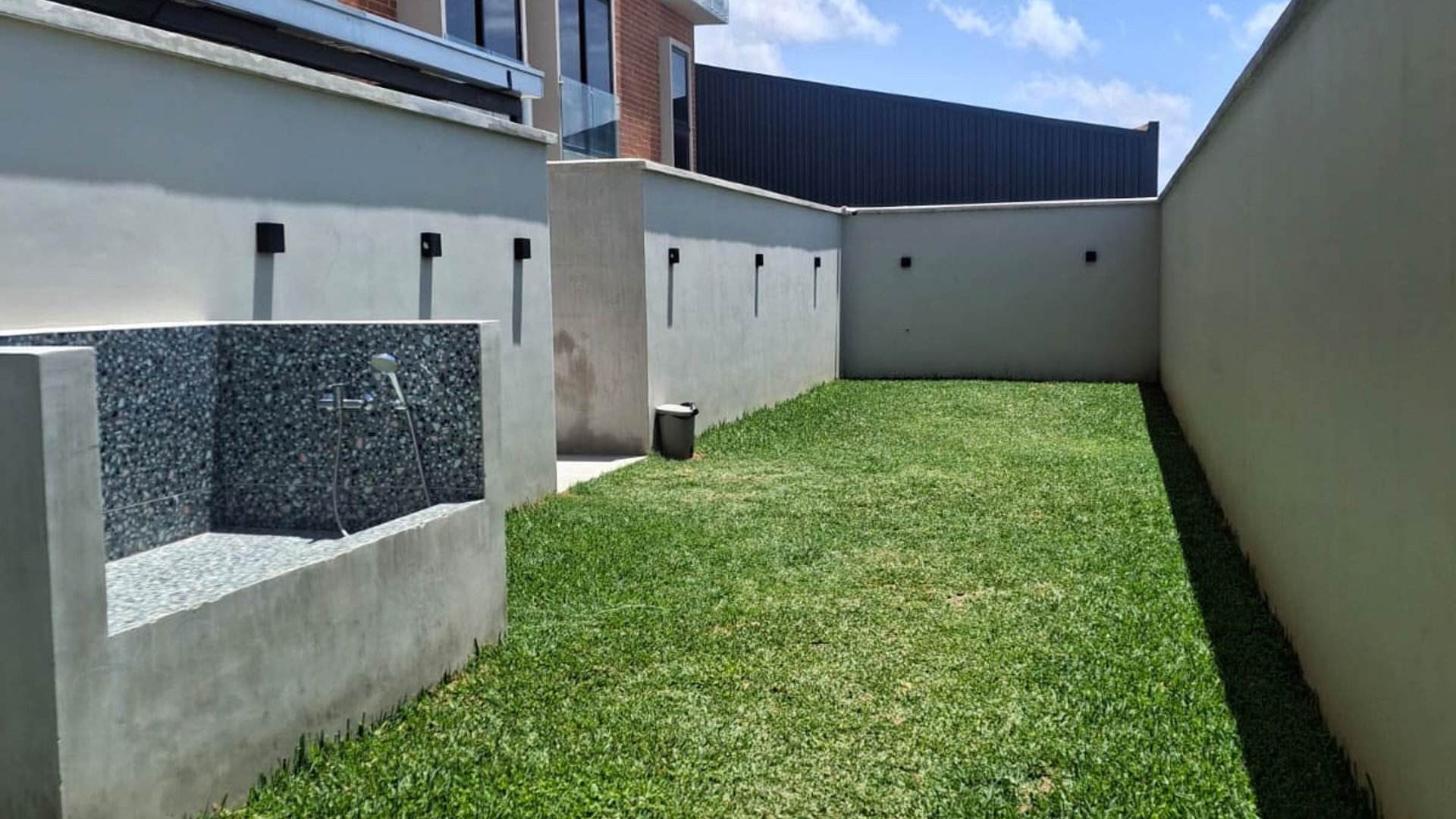 APARTAMENTO EN VENTA O RENTA EN ZONA 14 - Miniatura 12