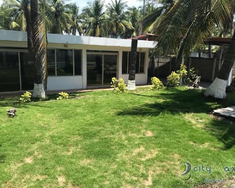 Casa en Venta en Sipacate