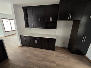 Casa con jardin en venta de 3 habitaciones en San Cristobal  Ref-5197 - 3