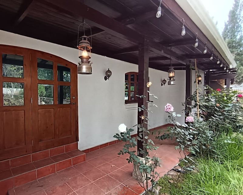Venta de casa en casa ubicada en 6a avenida Norte, Zona 6, San lucas.