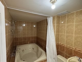 🔹 APARTAMENTO EN  VENTA ZONA 10 🔹 - Image 5