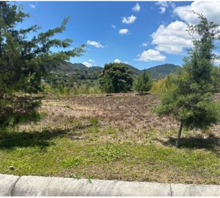 📍 TERRENO EN VENTA – 1,321.11 V² | CLUB GOLF PULTE | ZONA 16