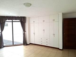 Venta de apartamento de 3 habitaciones en zona 15 VH 1 Ref-5988 - 4