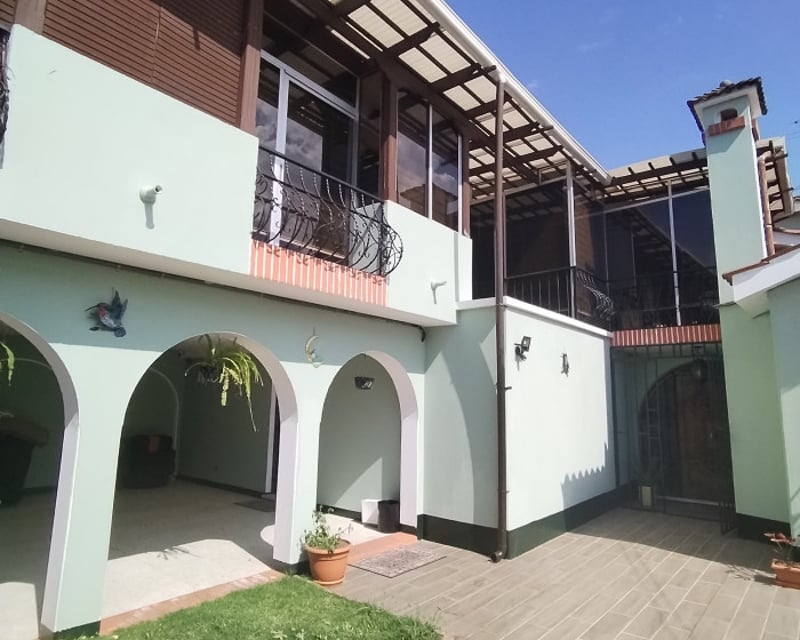 Casa en Venta zona 12 Monte María dentro de Garita