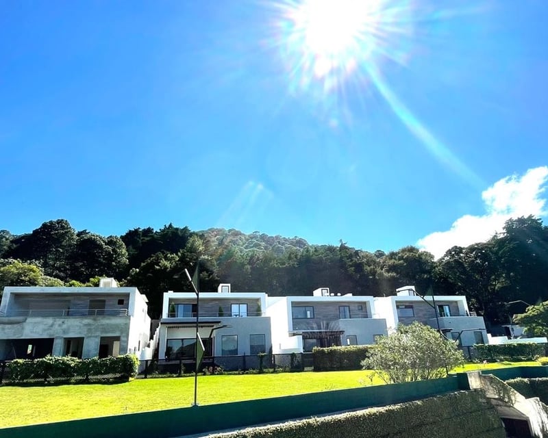 Proyecto Portal Verde, casas de 3 y 4 habitaciones