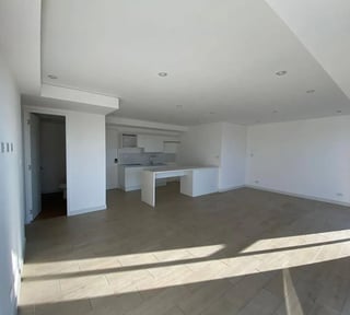 APARTAMENTO EN VENTA – EDIFICIO QUO, ZONA 4 – NIVEL 15 - Miniatura 6